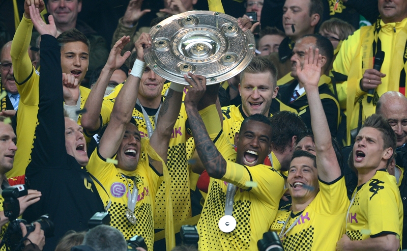 Borussia Dortmund: Cân bằng giữa Tài năng Trẻ và Kinh nghiệm để hướng tới vinh quang