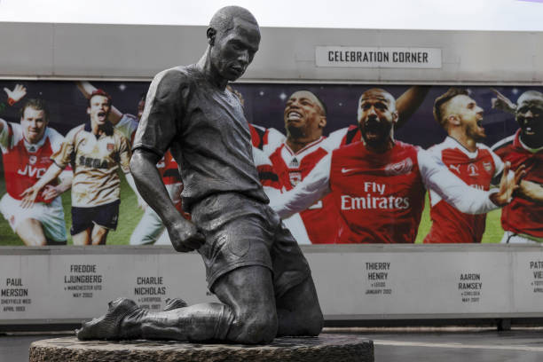 Sân vận động Emirates: Biểu tượng kiêu hãnh của Arsenal và hành trình xây dựng đầy thách thức