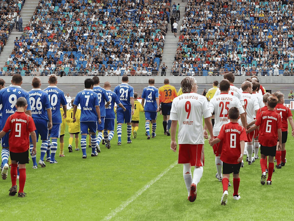 Red Bull Arena: Huyền thoại tái sinh giữa lòng Leipzig